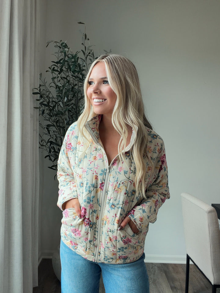 Olivia Floral Printed Quilted Jacket - Beige Floral