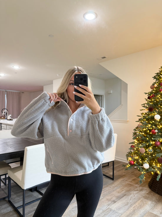 Halle Fleece Button Sweater- Gray/Lt Pink