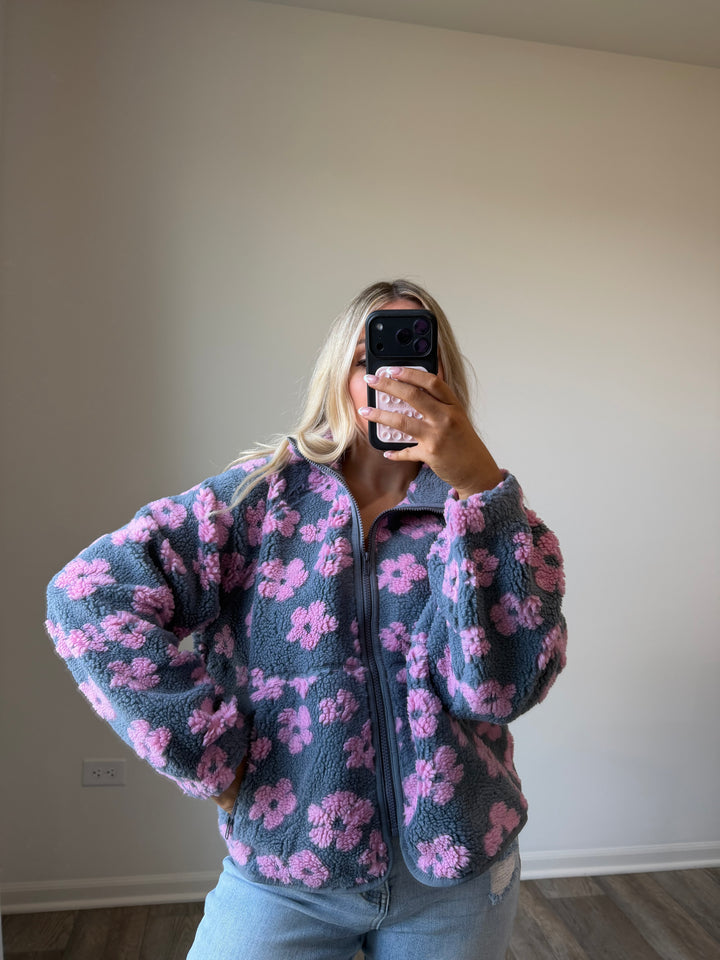 Lindsay Daisy Sleeve Zip Up Jacket Sherpa