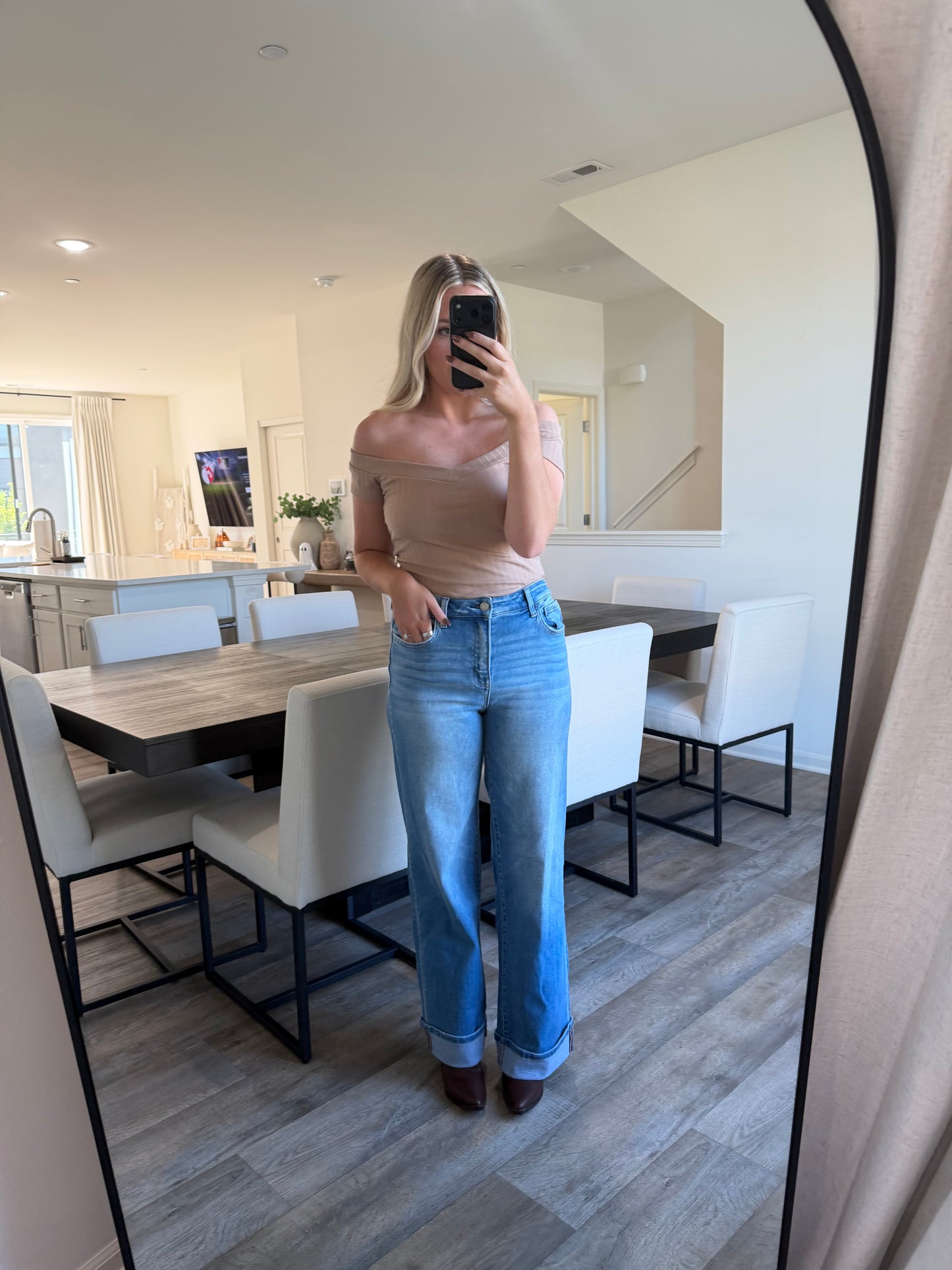 Dahlia Shoulder Knit Top- Carmel