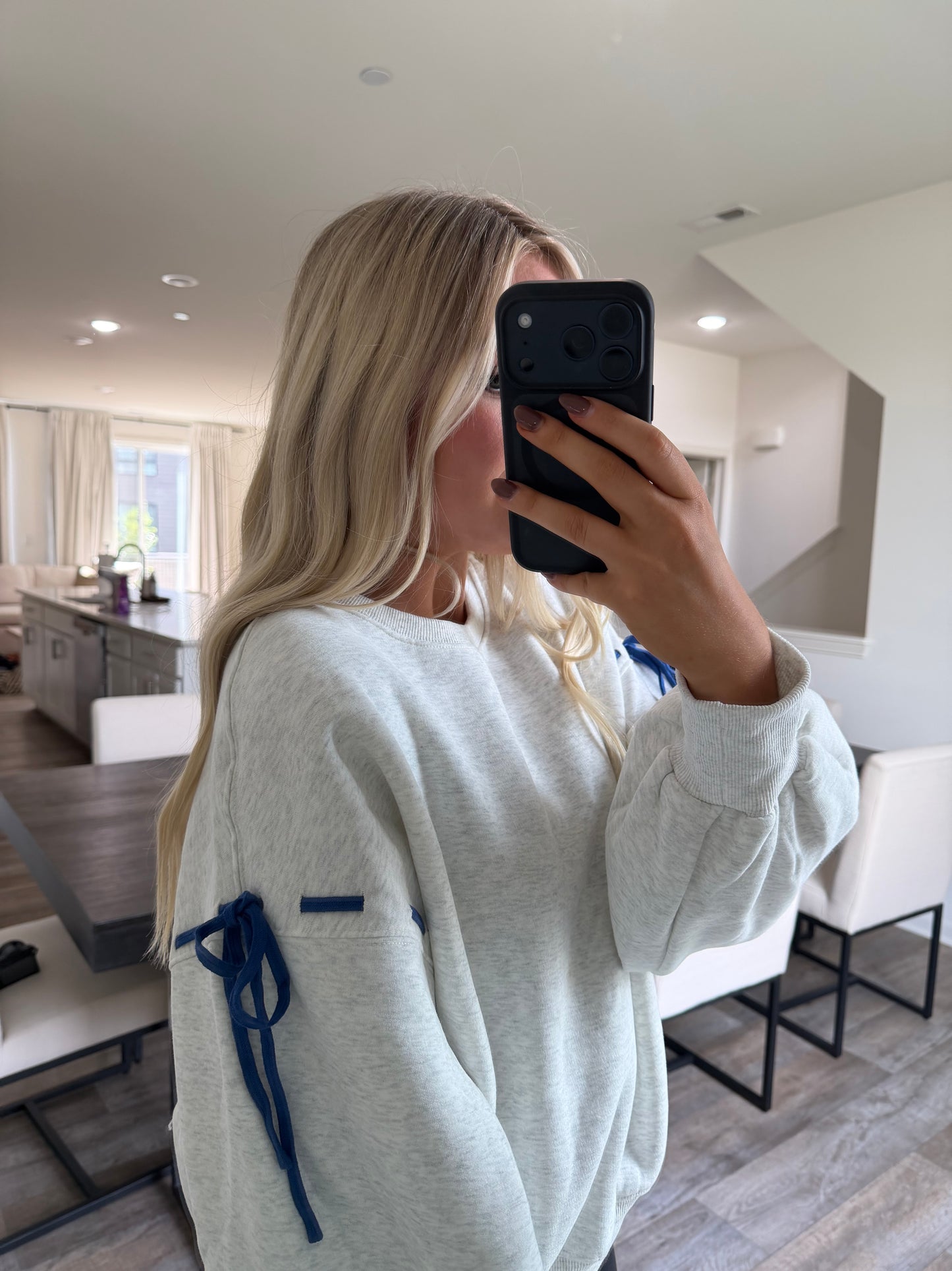 Blaire Bow Detail Sweater - Light Gray/Blue