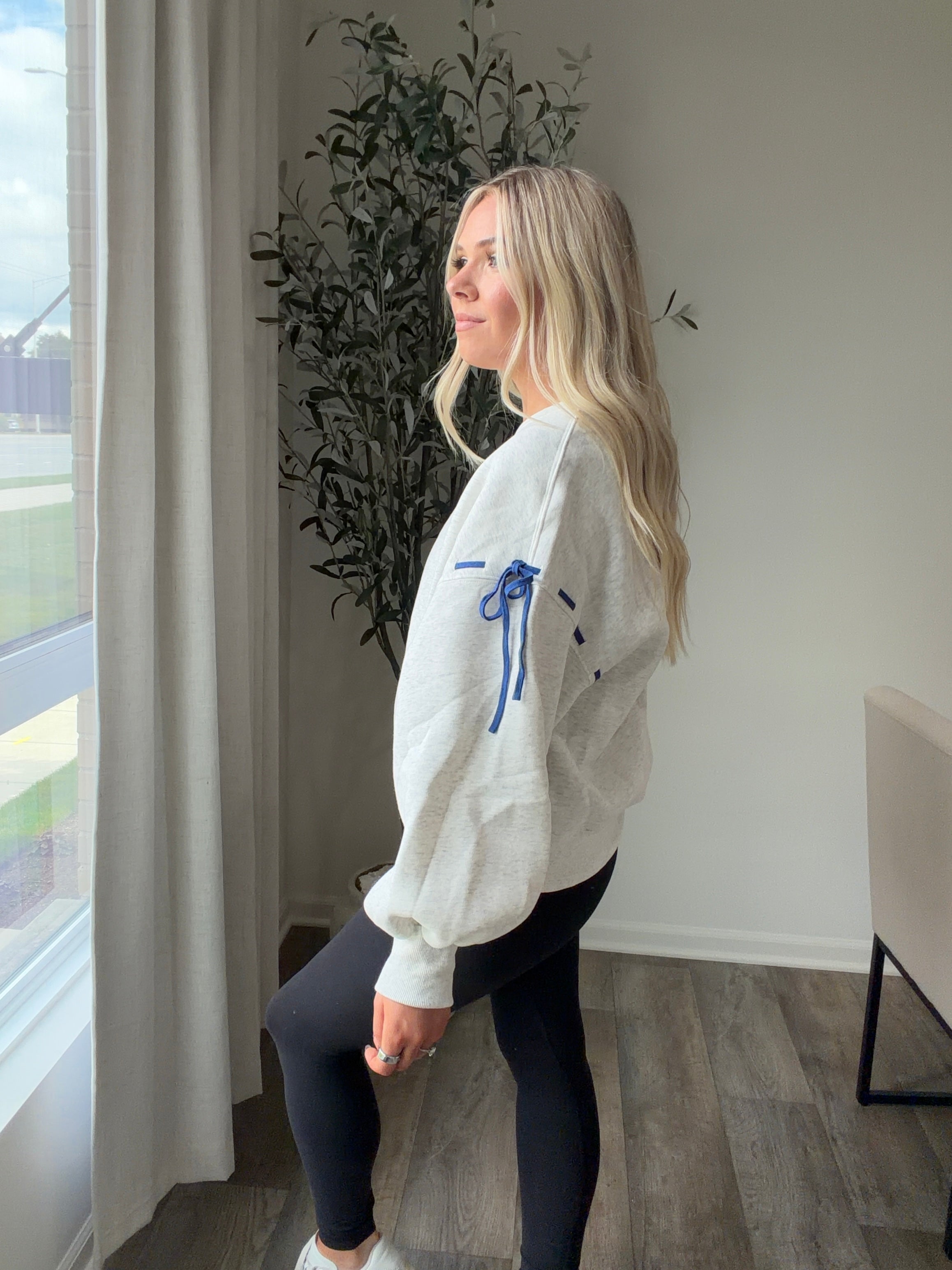 Blaire Bow Detail Sweater - Light Gray/Blue