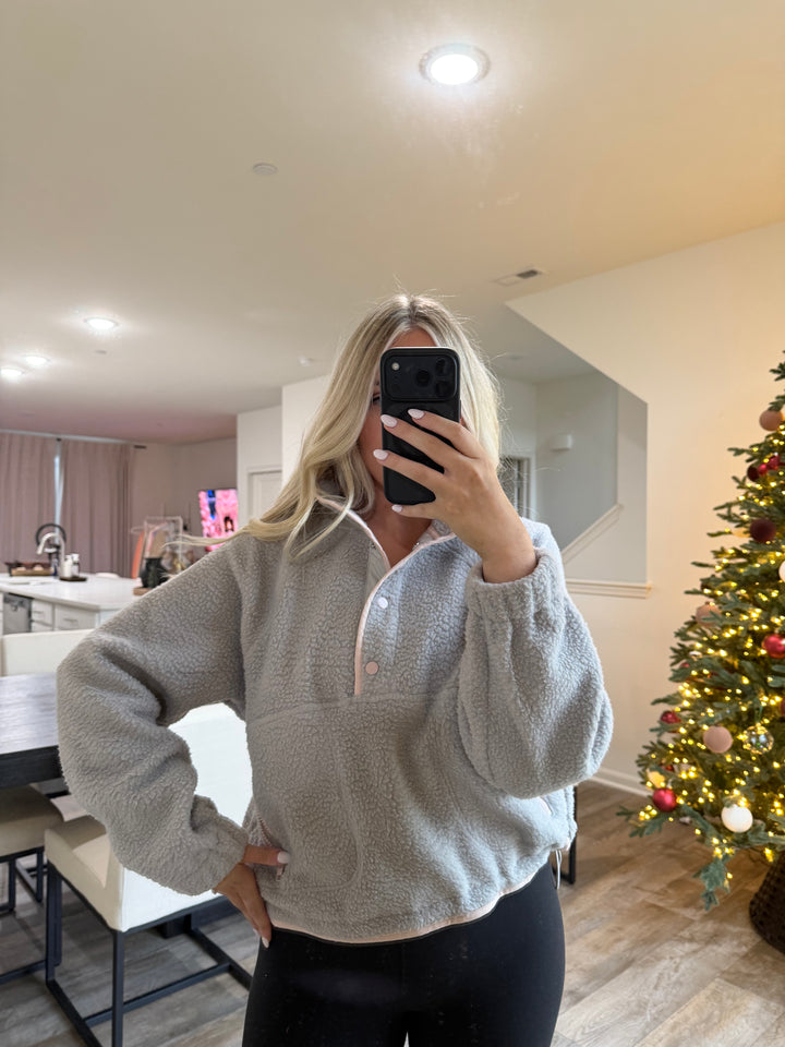 Pre Order - Halle fleece - Gray/Pink