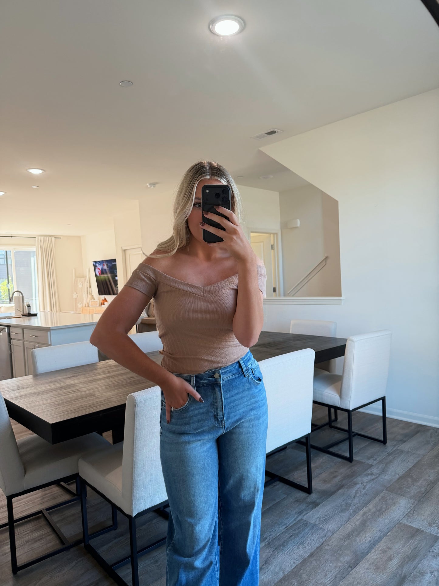 Dahlia Shoulder Knit Top- Carmel