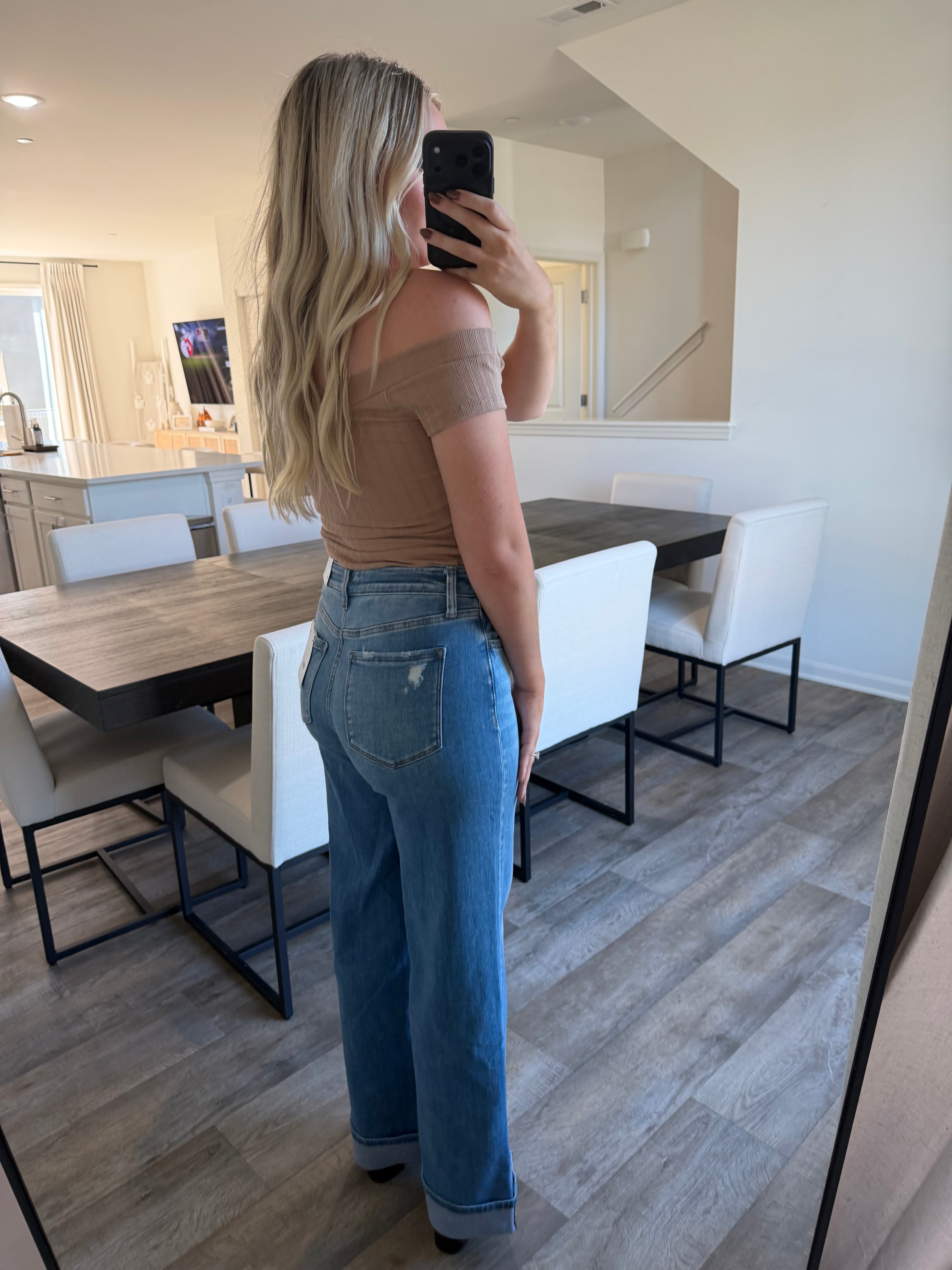 Dahlia Shoulder Knit Top- Carmel