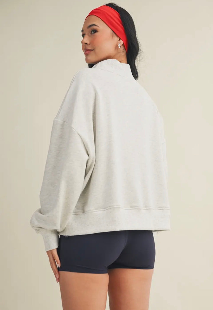 Pre order! 6/11 SALTY mockneck sweater - Gray stars