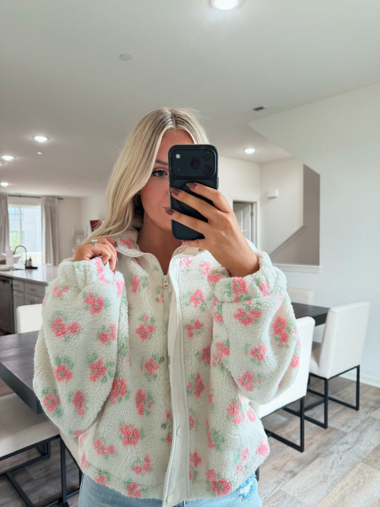 Layla Floral Sherpa Jacket -Cream/Pink