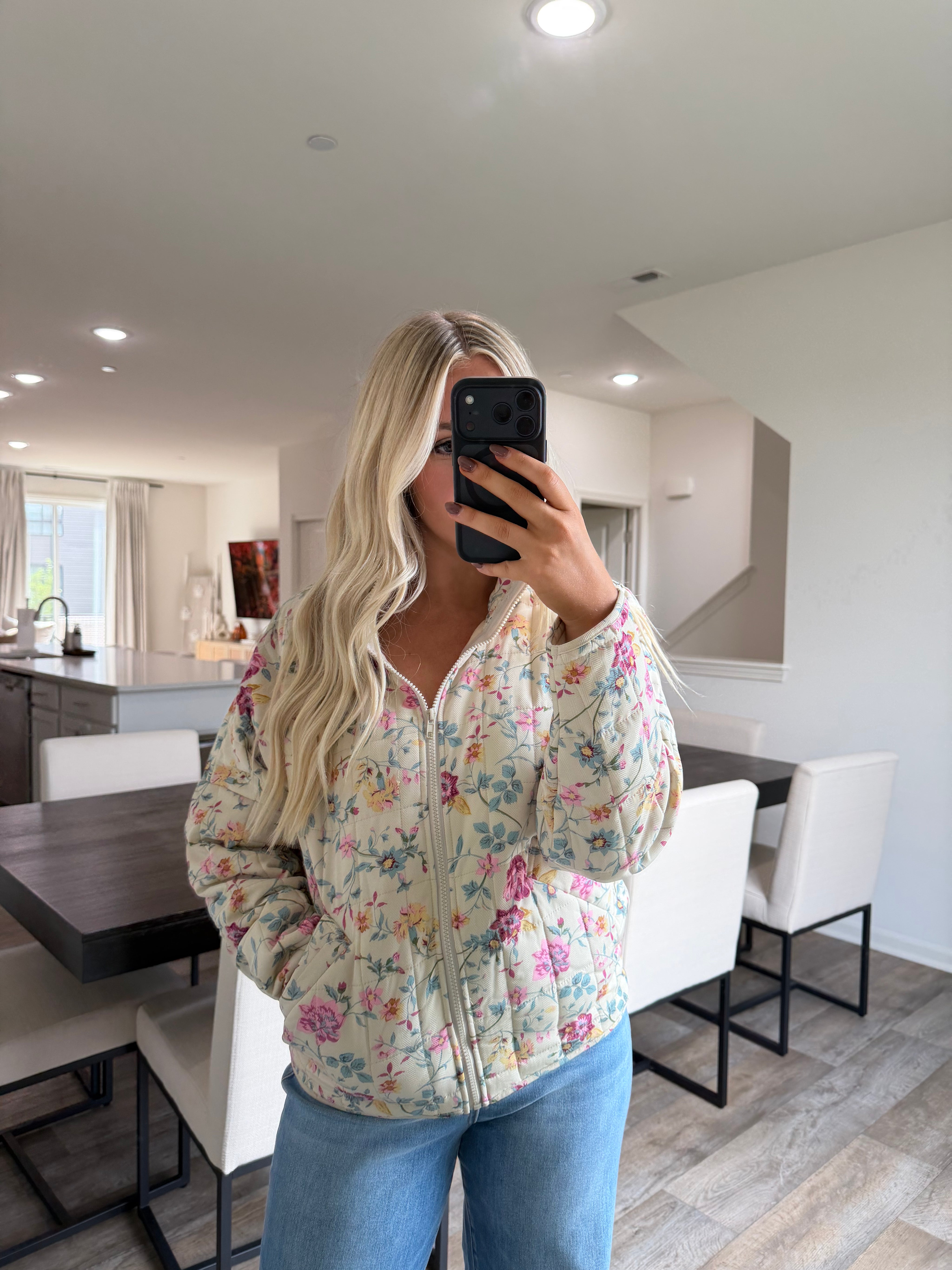 Olivia Floral Printed Quilted Jacket - Beige Floral