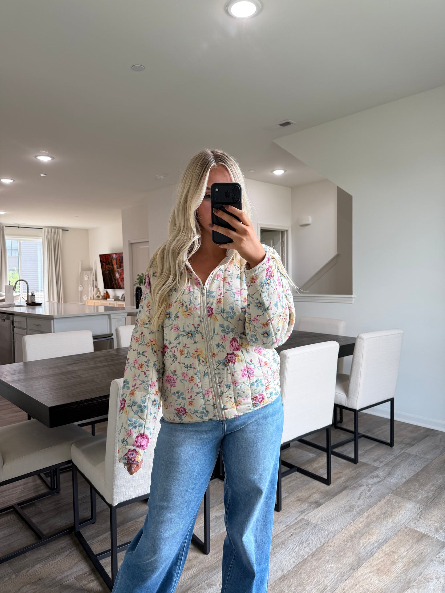 Olivia Floral Printed Quilted Jacket - Beige Floral