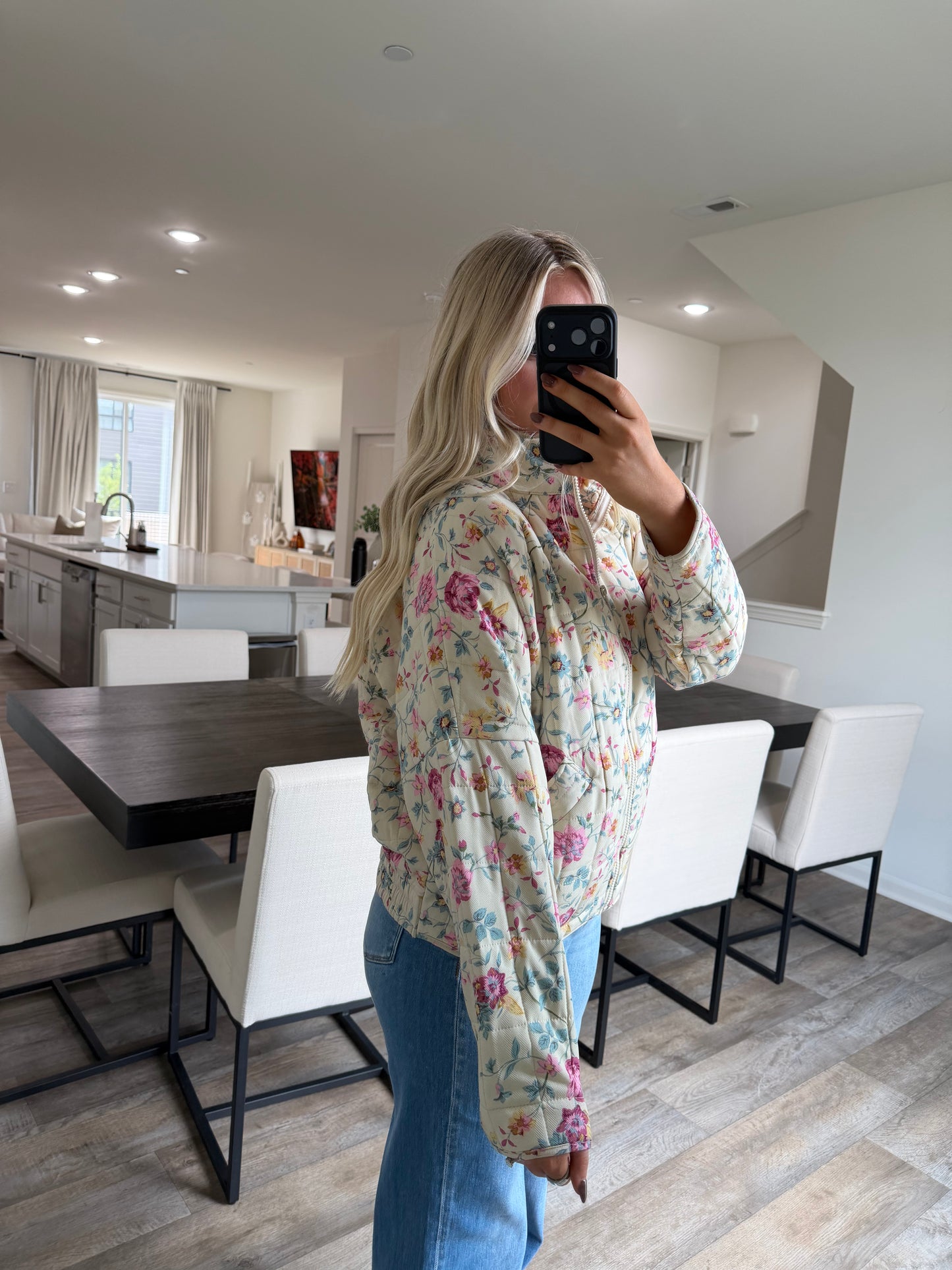Olivia Floral Printed Quilted Jacket - Beige Floral