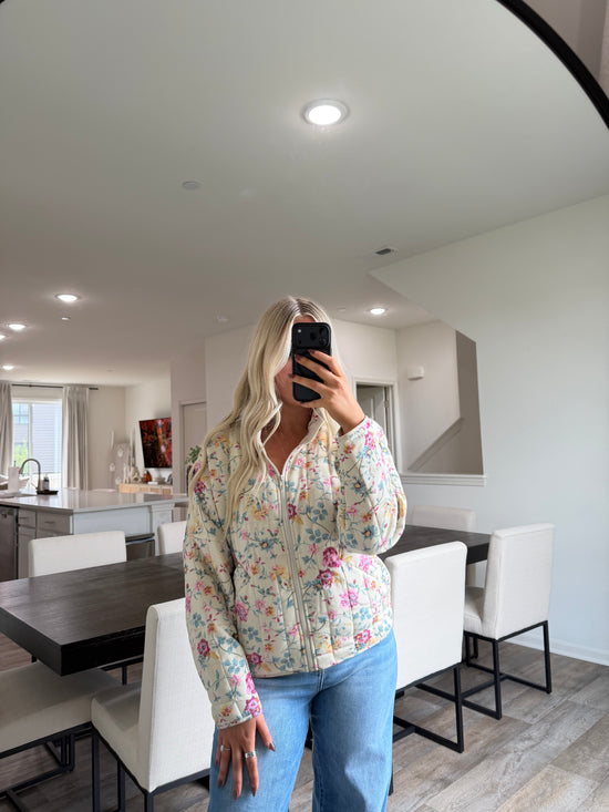 Olivia Floral Printed Quilted Jacket - Beige Floral