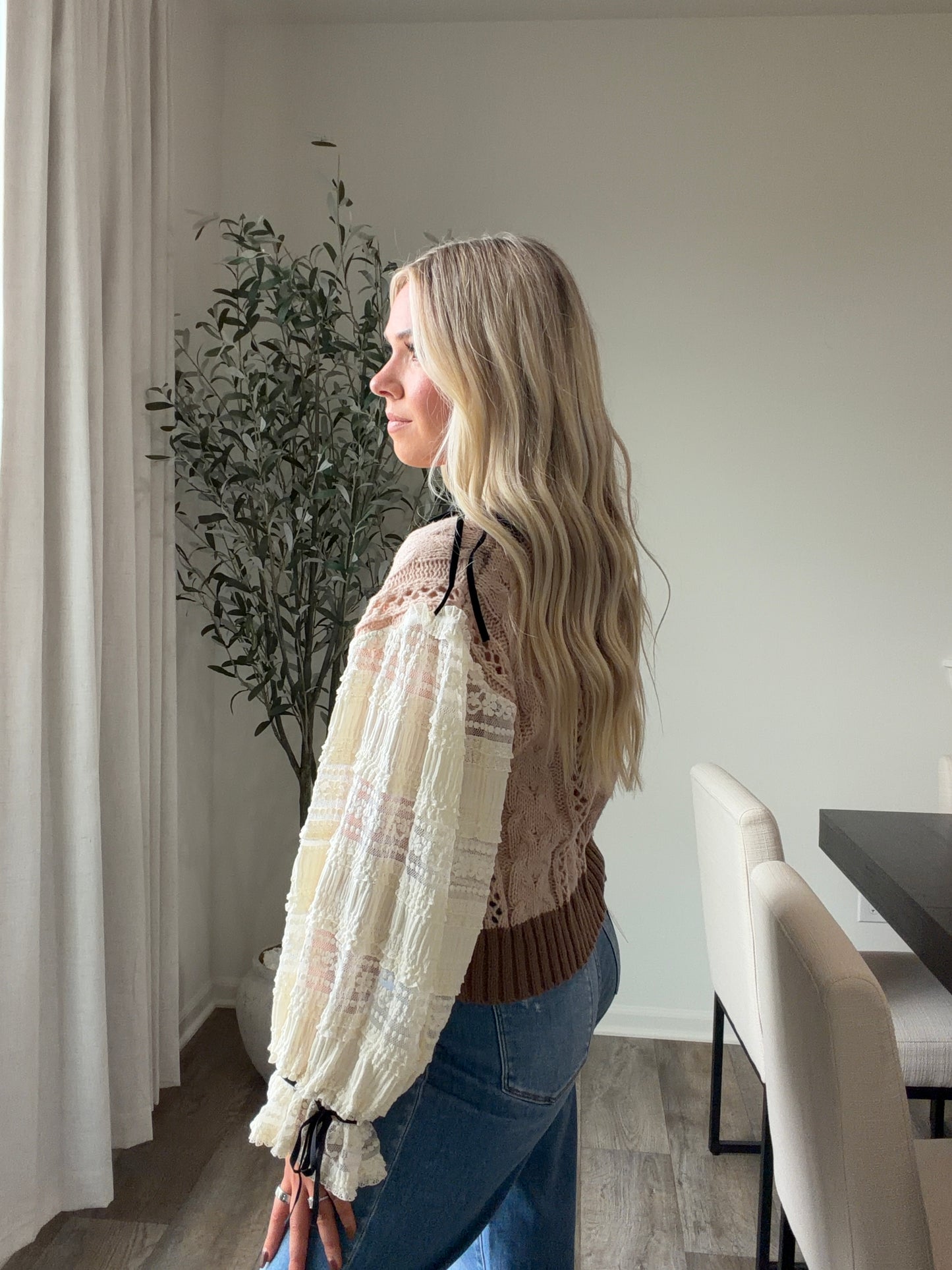Rita Bow Detailed Sweater - Ivory/Brown