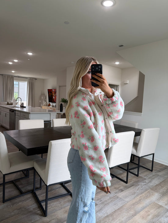 Layla Floral Sherpa Jacket -Cream/Pink